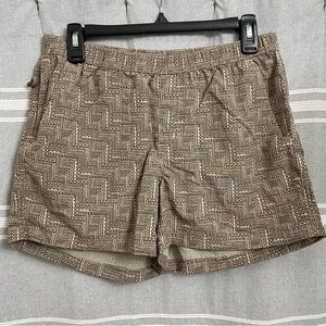 L.L. BEAN / Brown Ultra Lightweight Adventure Shorts Size S reg